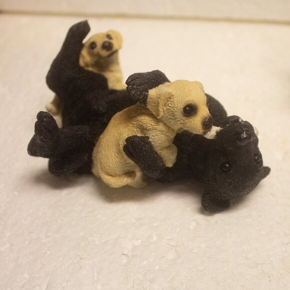 Lot of Two Miniature Labrador Figurines by Stone Critters - Picture 2 of 10